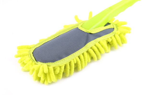 Car duster brush