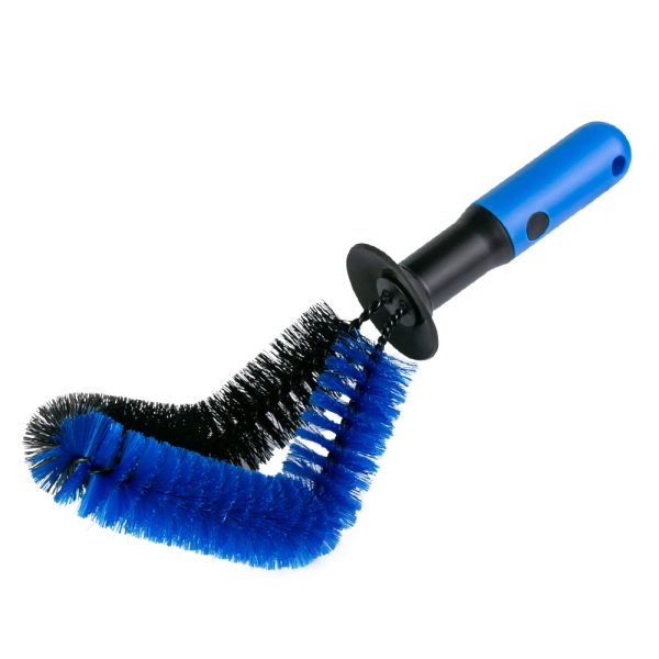 Bent wheel brush